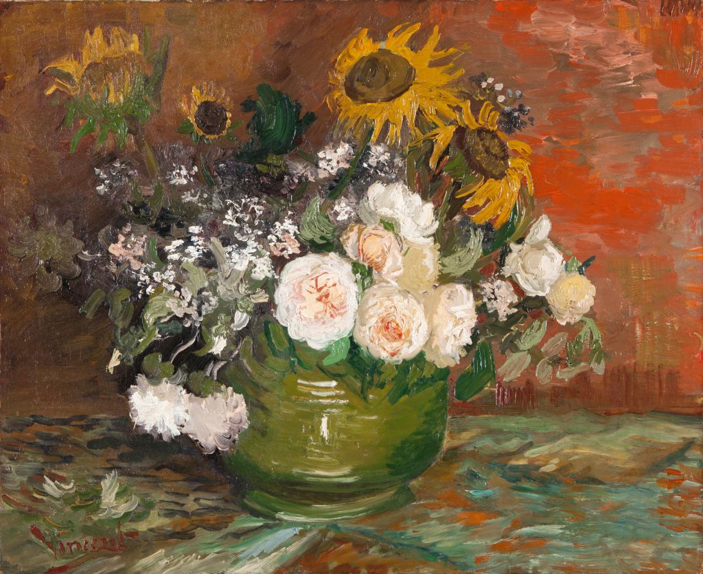 Vincent van Goghs „Rosen und Sonnenblumen“ ist eines der Werke, die Dr. Dorothee Höfert, Leiterin der Kunstvermittlung, in ihrer Führung durch den Meisterwerke Kubus der Kunsthalle Mannheim bespricht. (Bild: Vincent van Gogh, Rosen und Sonnenblumen, 1886)